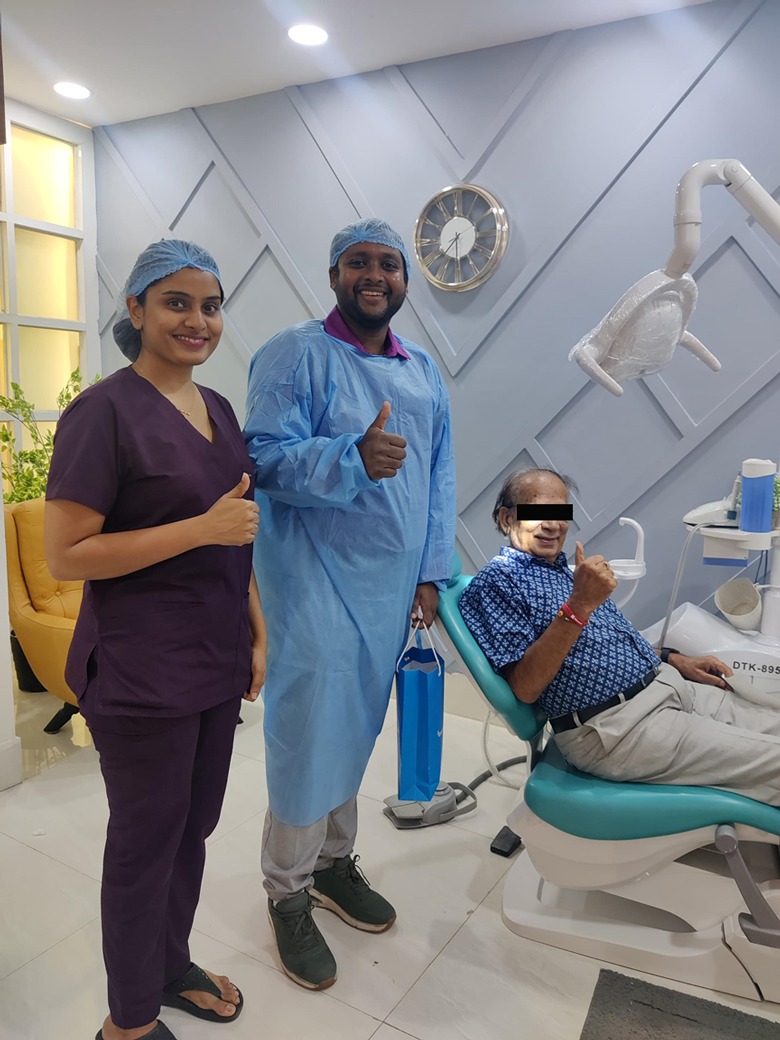 Full mouth dental implants for senior citizens